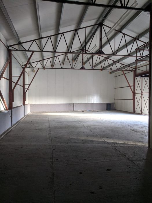 Hală depozitare 300mp de inchiriat