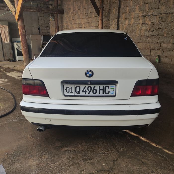 Бмв 318 е 36 м 40  автомат