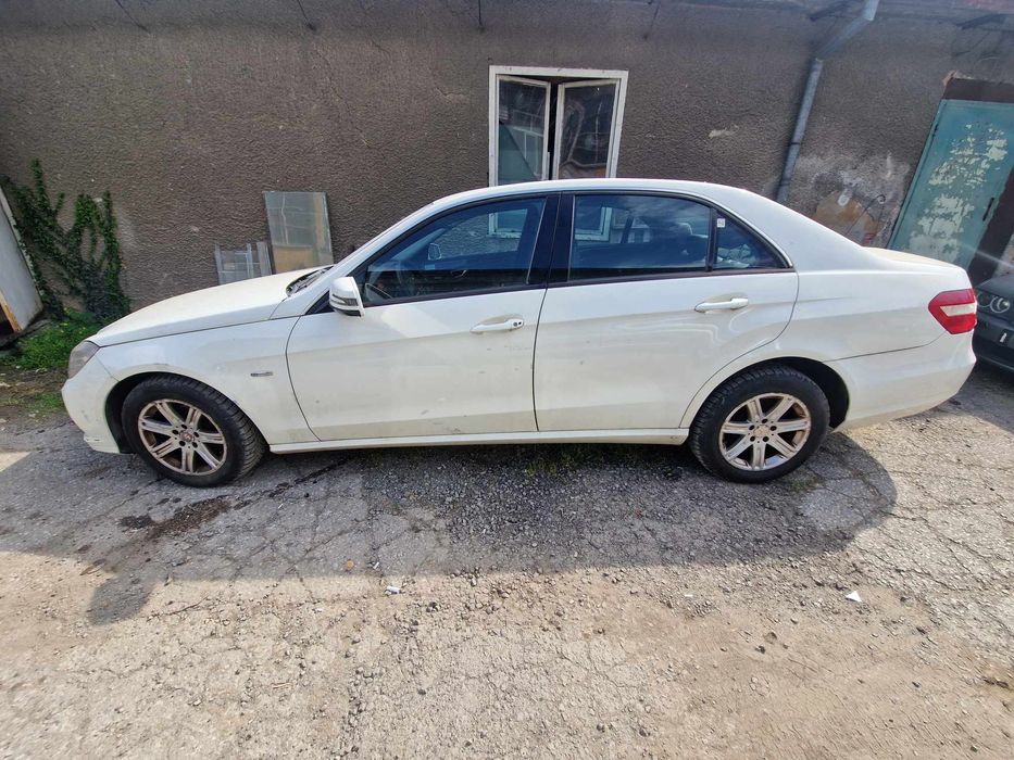 Mercedes W212 E200CDI 136кс седан автоматик НА ЧАСТИ!