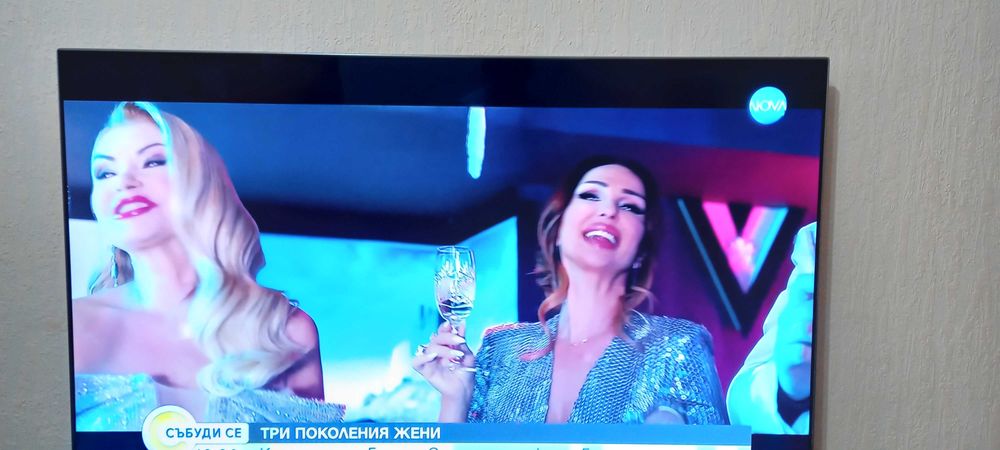 Телевизор SAMSUNG