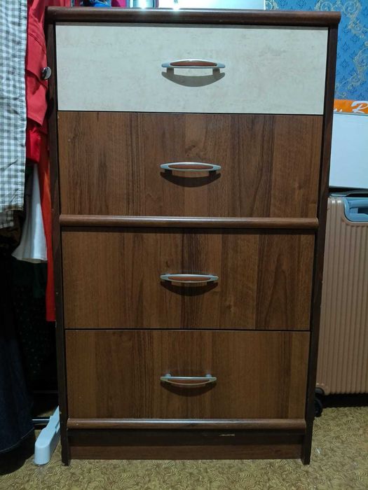 Продам Спальный гарнитур