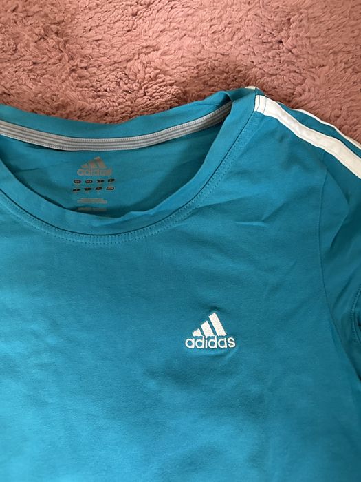 Tricou Adidas.