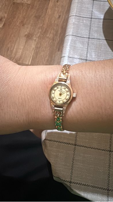 Золотые часы 585 пробы