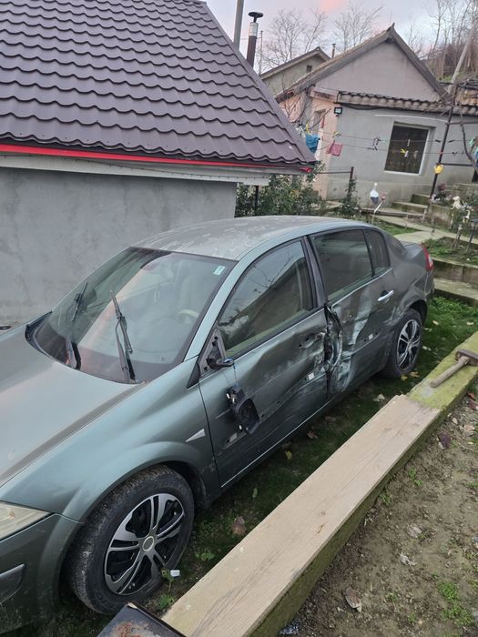 Masina accidentata