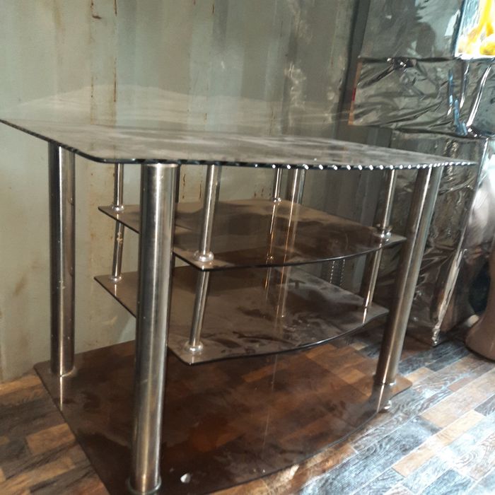 Подставка для телевизора