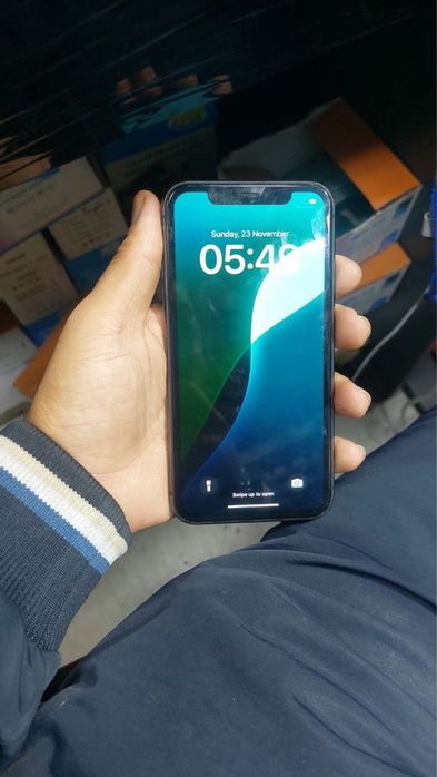 Iphone 11 64talik ga