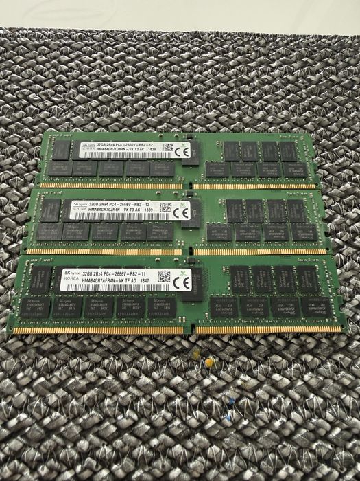 Memorii/Placute RAM 32Gb DDR4 ECC 2666mhz Registered Buffered SKHynix Server