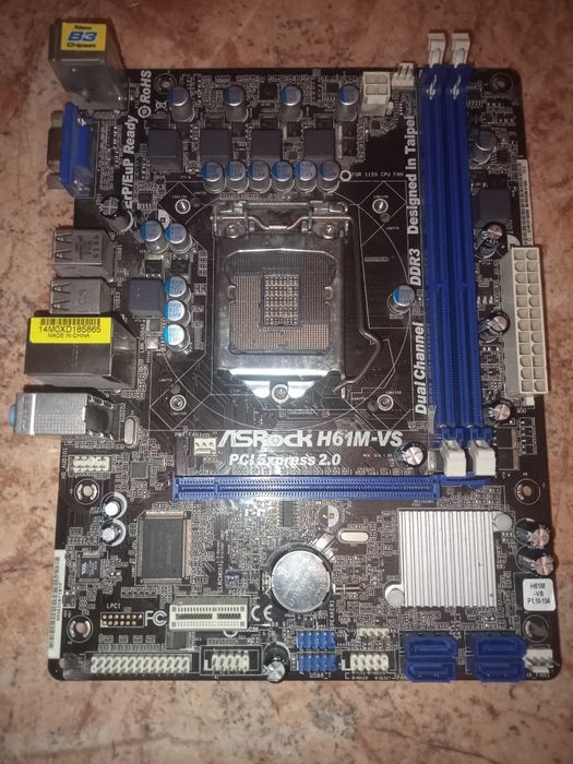 Продам материнскую платк ASRock H61M-VS
