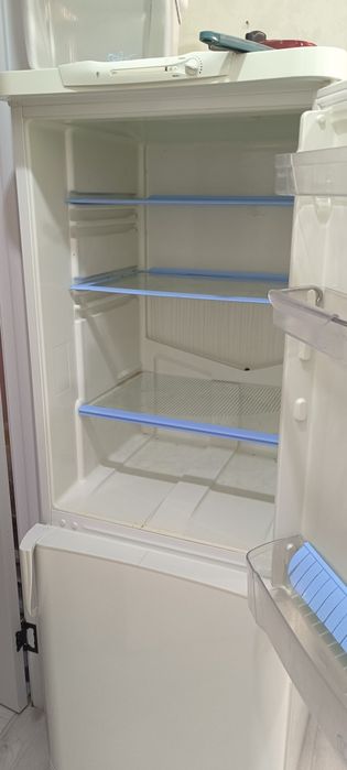 Продам холодильник рабочий