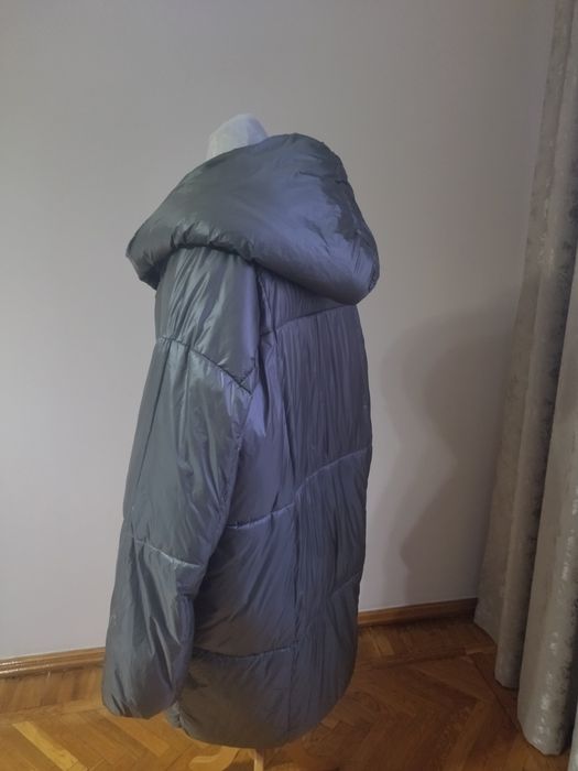 Продам зимнюю куртку