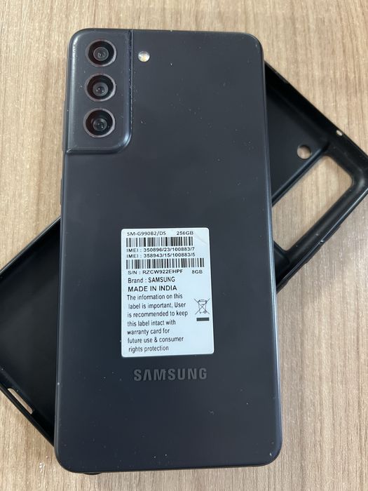 Продается Samsung S21