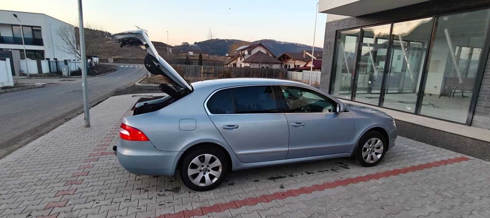 Vand Skoda Superb II