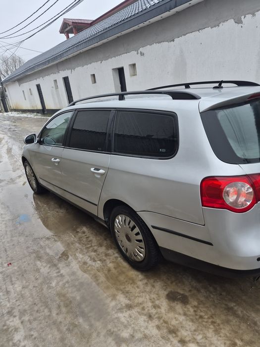 Vând - Volkswagen Passat