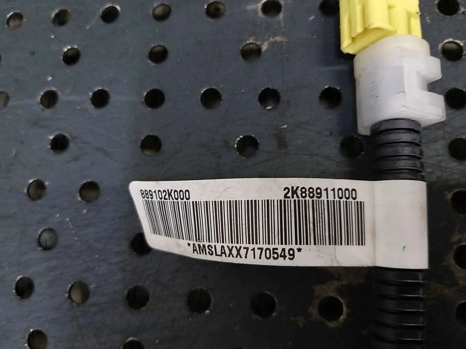 Airbag scaun stanga fata kia soul 889102k000 2k88911000