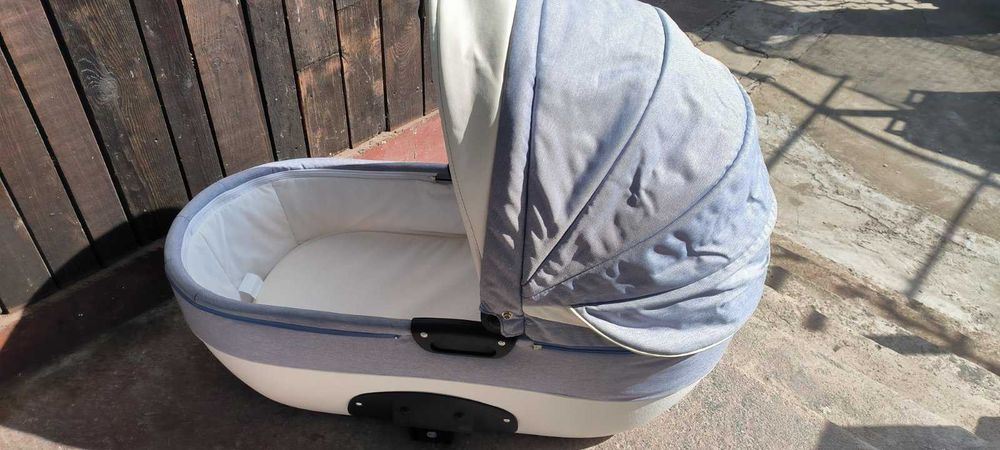 ADBOR-бебешка количка 3В1