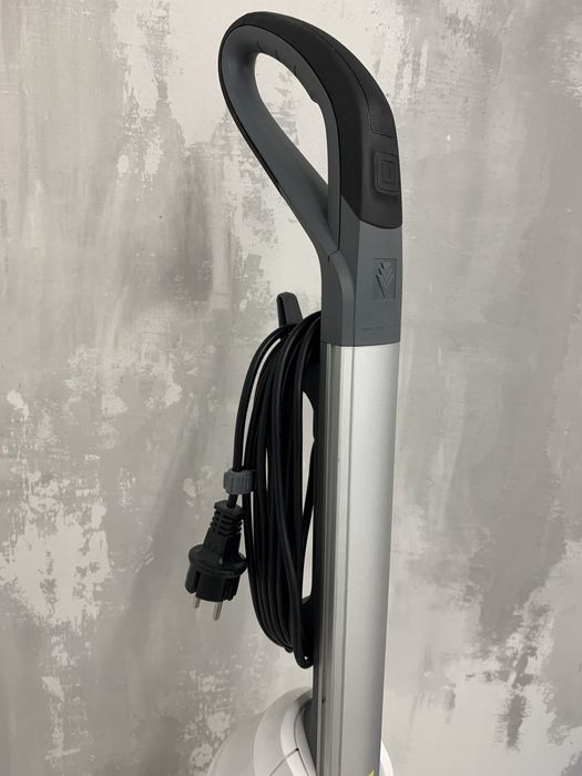 Поломойная машина Karcher