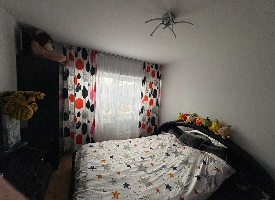93mp de LIBERTATE  View de vis, PARCARE și LIFT în Zona Centrală!
