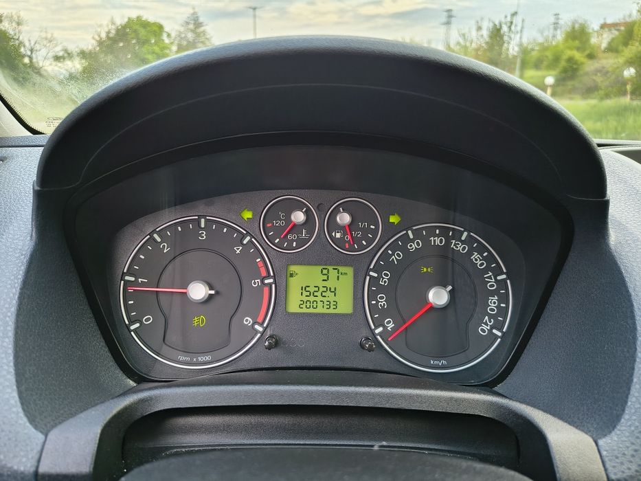 Форд Фиеста 1.4 дизел 2006г.