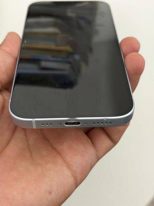 Продам 15 айфон срочно