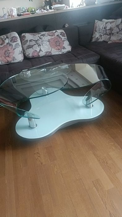 Столик журнальный