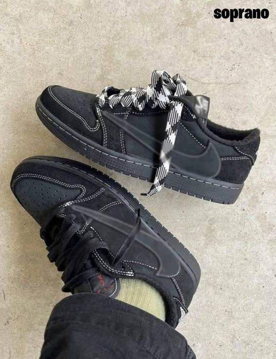 Мужские кроссовки Nike в наличии качественные