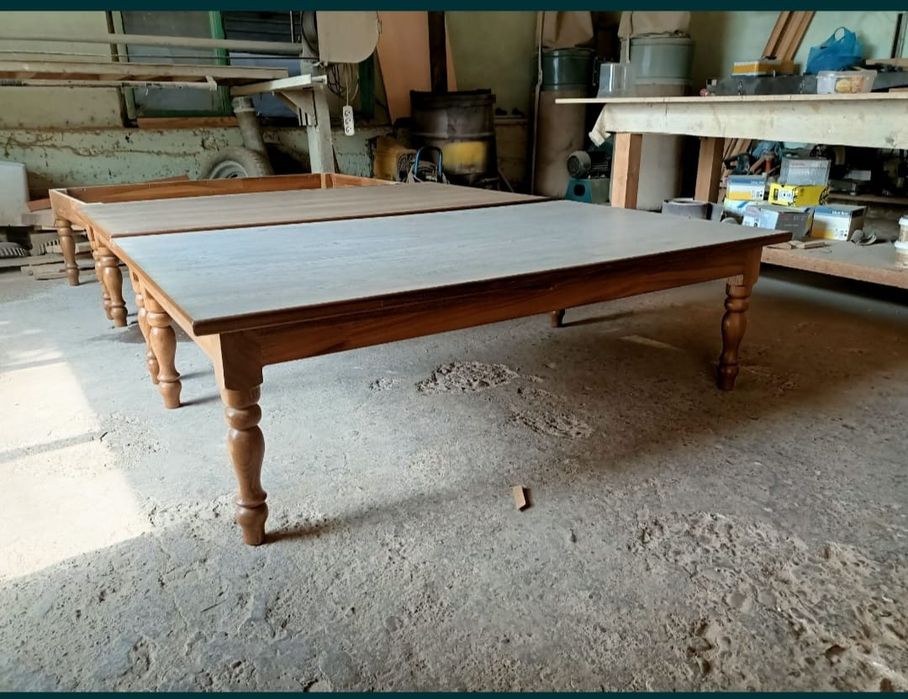 Стол размер 1.40х81х42