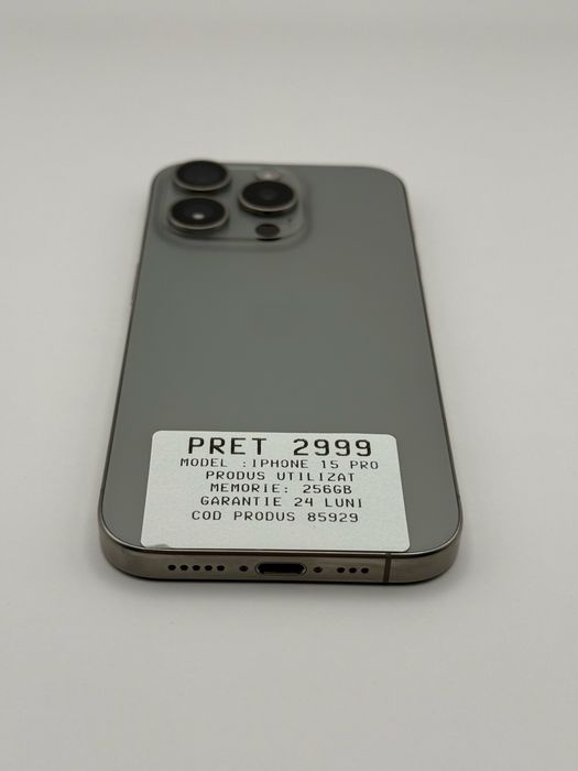 MAGAZIN VINDEM IPHONE : iphone 15 pro |  256 GB | silver | foarte bun | 24 luni garantie