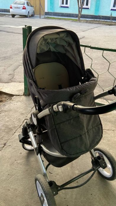 Продаю детскую коляску в хорошем состоянии