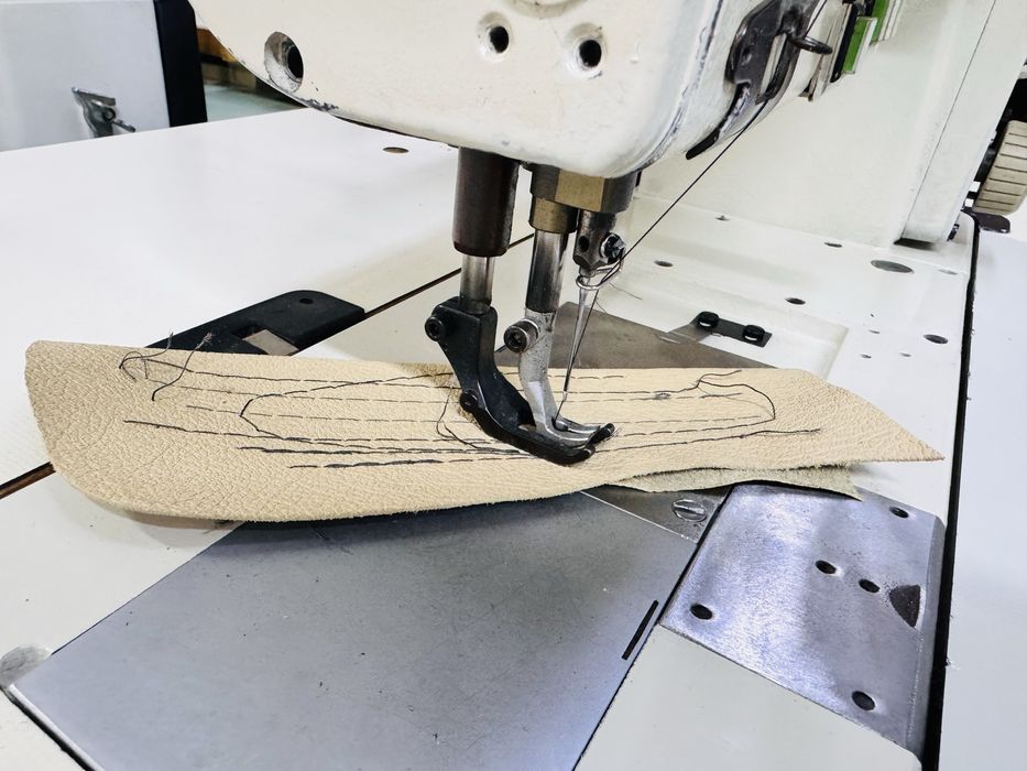 Masina de cusut in gros Juki LU 2212N-7 cu servo motor full automata