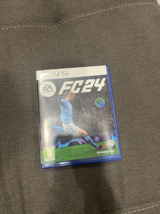 Игра fc24 на Ps5