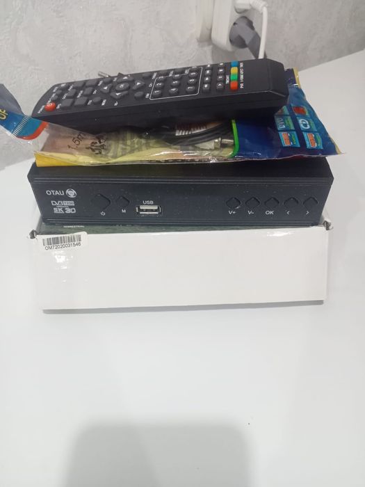 Срочно продам модем, отау тиви и дубшик!