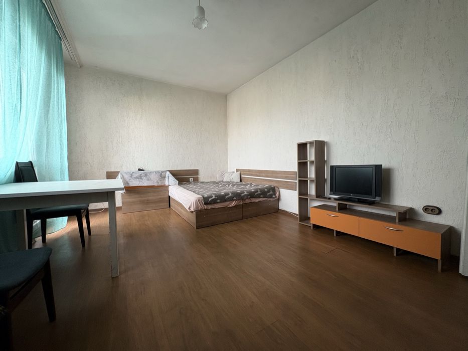 Под Наем Апартамент В Пловдив