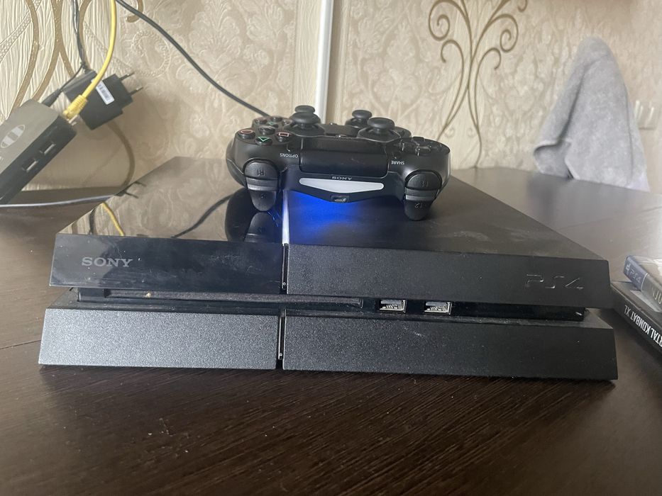 Play station 4  512g идеал