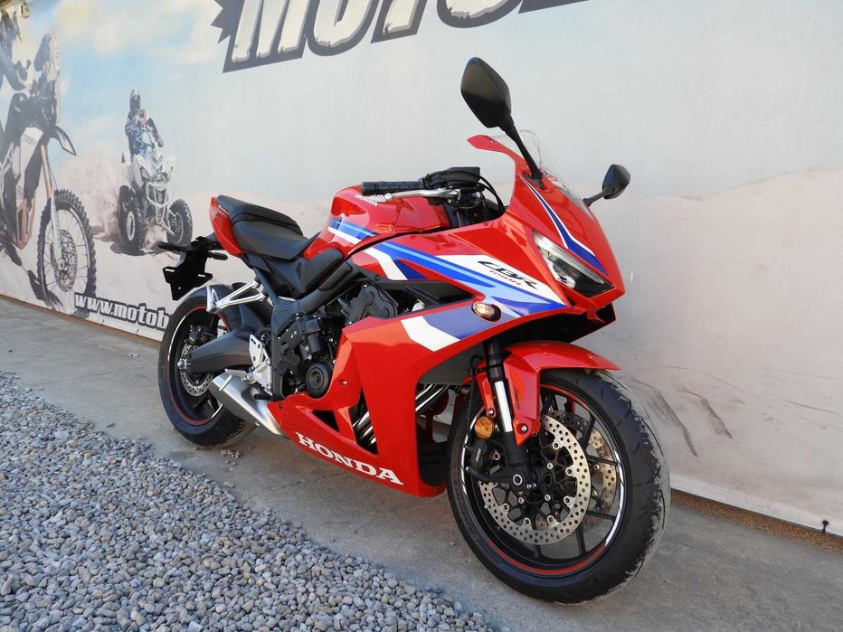 Motocicleta Honda CBR650R ABS E-Clutch 2026 | Rate | Leasing