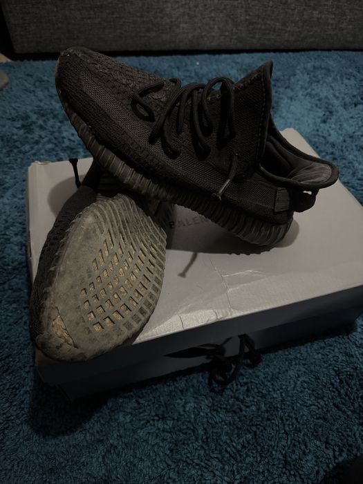 Yezzy boost 350 full black