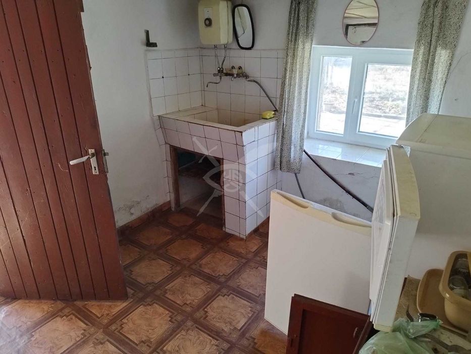 Продава се Къща в с. Кликач, Област Бургас - 70 кв.м за 715 €/кв.м - Снимка #4