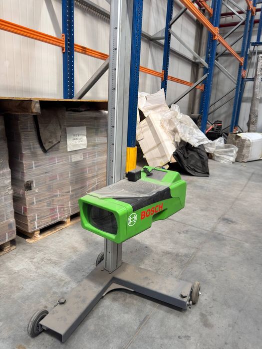 Bosch HTD 815 – Профессиональный цифровой прибор для регулировки фар