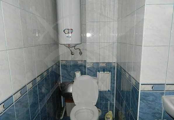 Дава се под наем Двустаен апартамент в Варна, Левски - 75 кв.м за 450 € - Снимка #3