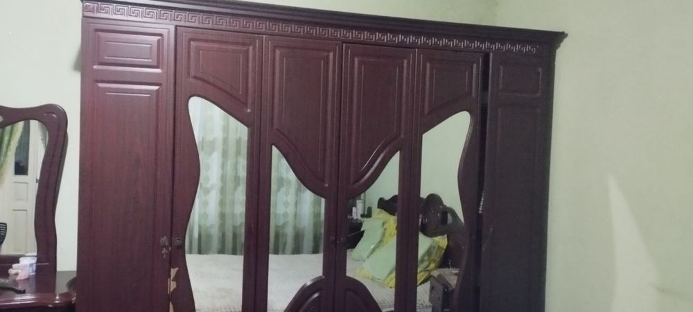 Мебел спални гарнитур, стенка