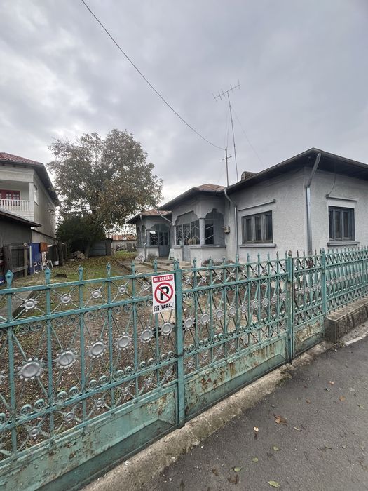 De inchiriat casa batraneasca