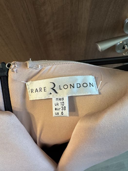 Елегантна рокля Rare London, размер M / EU 38