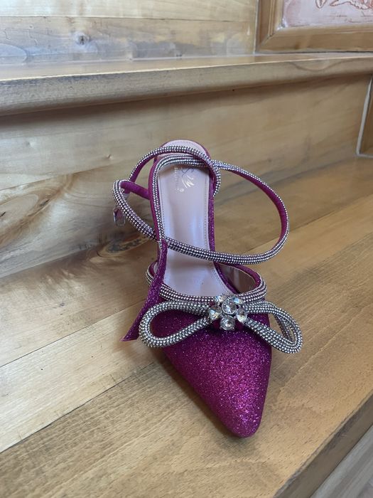 Обувки на ток