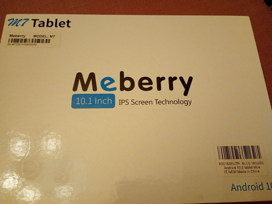 Tableta MeBerry, la cutie