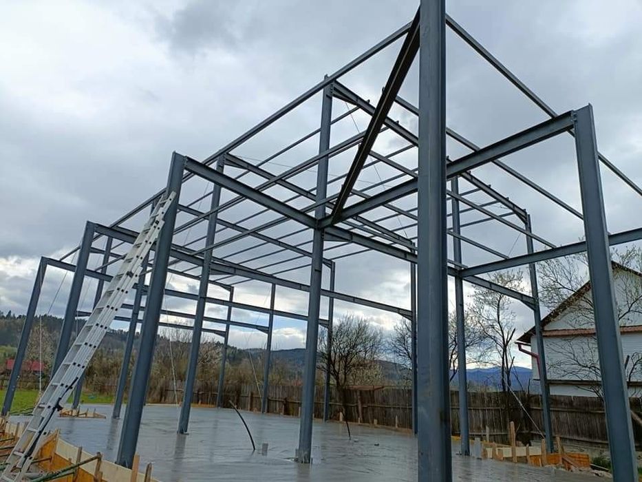 Hale metalice hala metalica cu panouri Sandwich