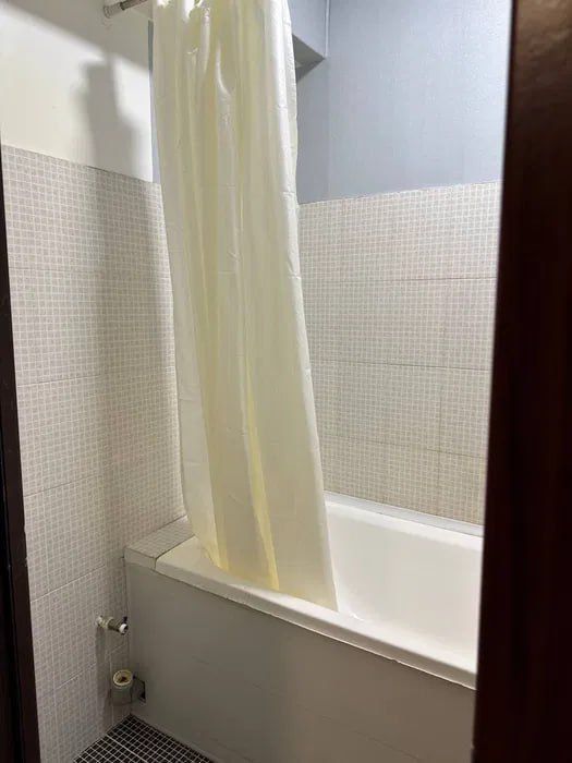 Продаю 2 в 3 комнатную квартиру Янгихаёт 8 худуд