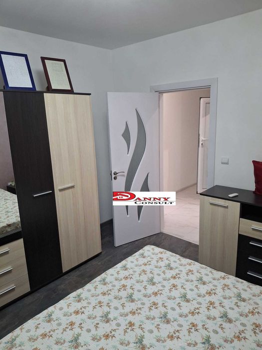 Тристаен, ремонтиран апартамент за продажба - гр. Павликени