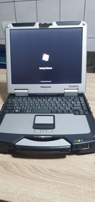 Laptot militar panasonic pt diagnoze  rezistent apa, frig ,  tester