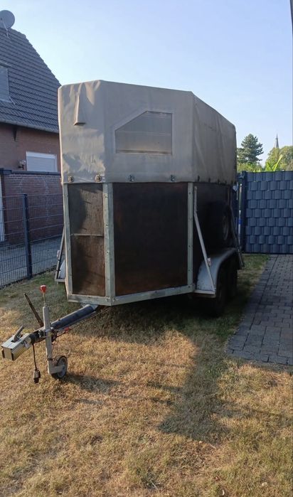 Remorca cai 2000 kg