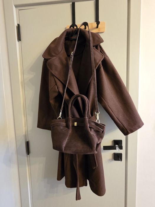 Кафяво палто универсален размер подарък чанта