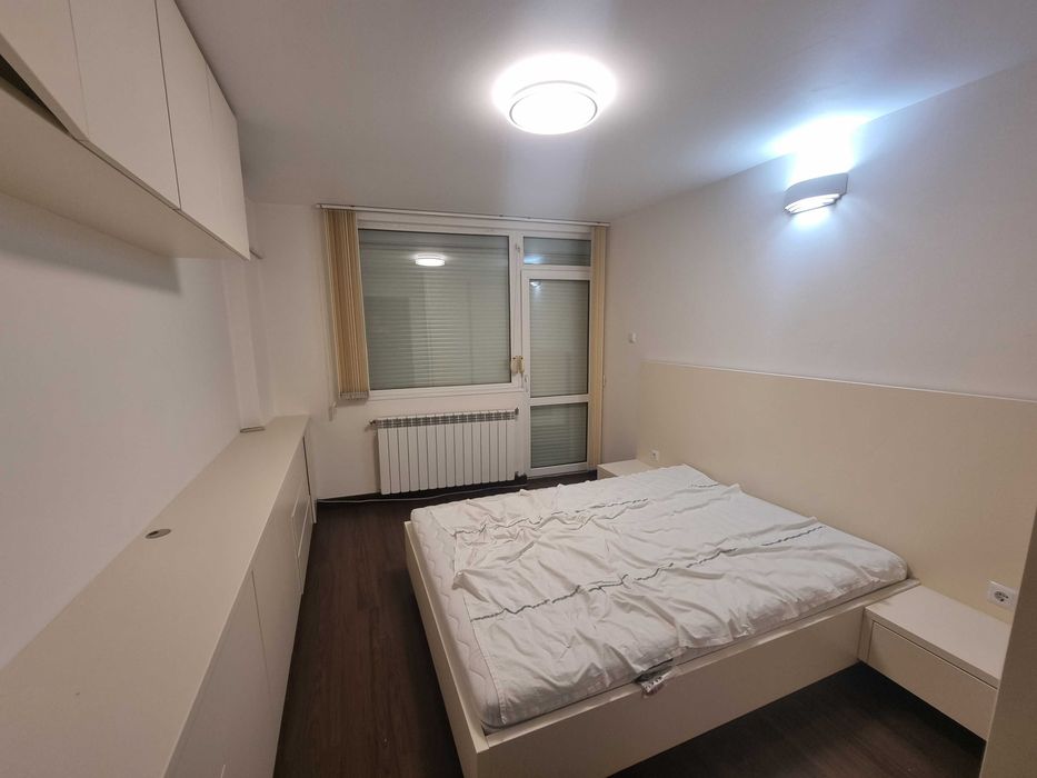 Продава се Тристаен апартамент в Благоевград, Ален мак - 90 кв.м за 1017 €/кв.м - Снимка #7